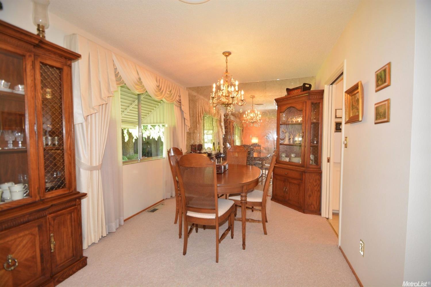 1704 Iris Ct, Modesto, CA 95355 photo 4