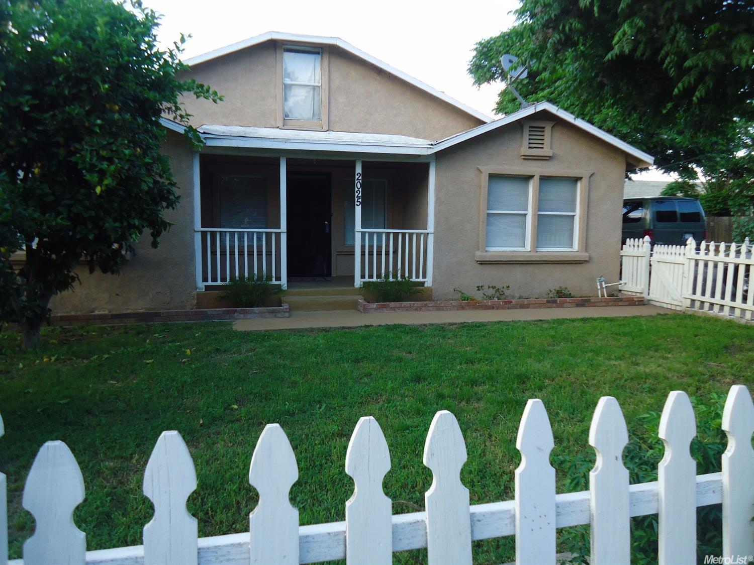 2025 Walnut Ave, Ceres, CA 95307 photo 1