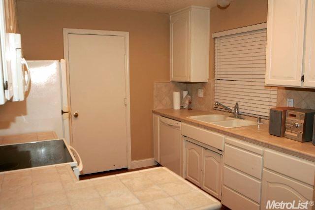 3220 Baggan Ct, Antelope, CA 95843 photo 7