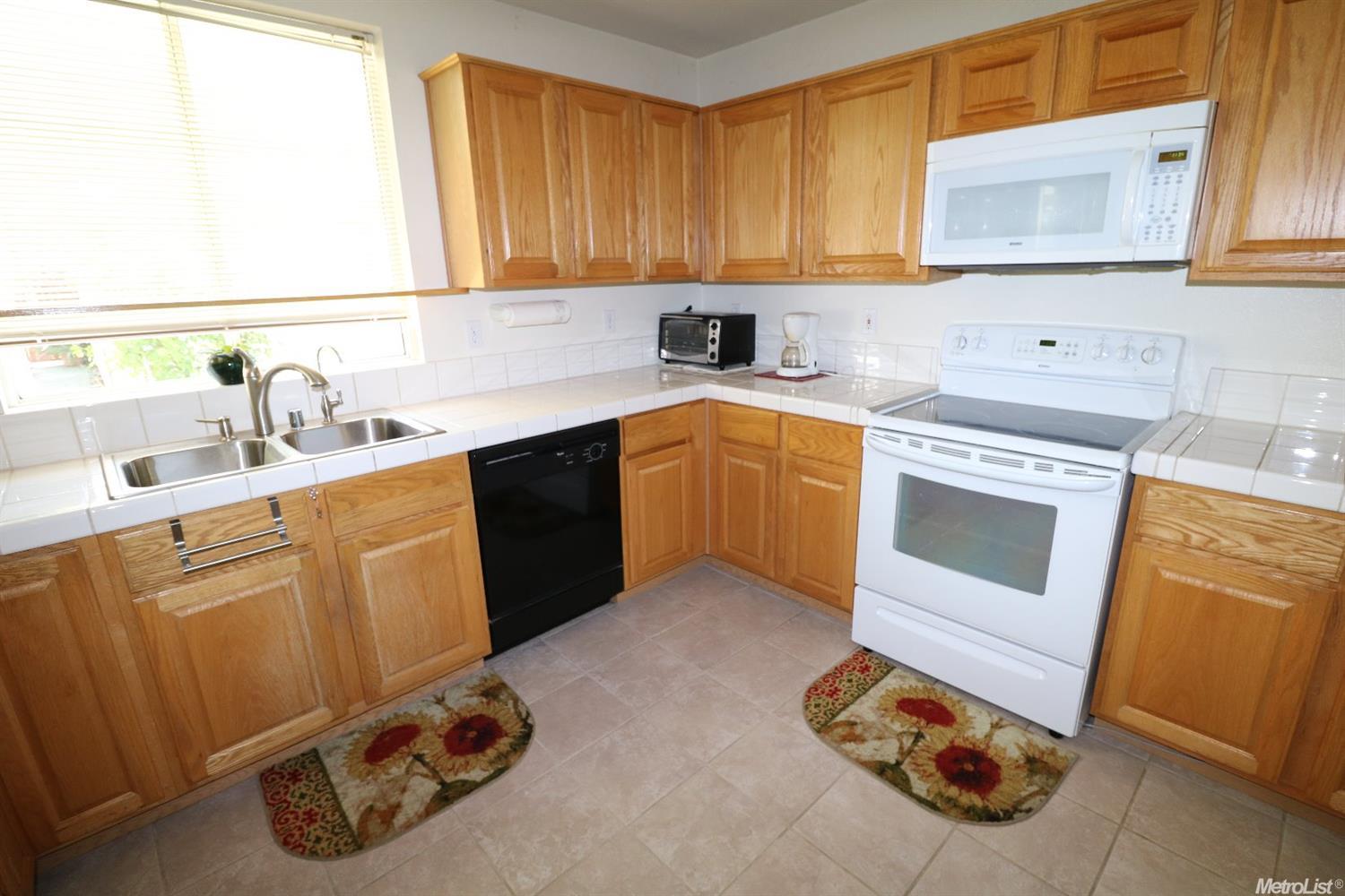 414 Osprey Dr, Patterson, CA 95363 photo 5