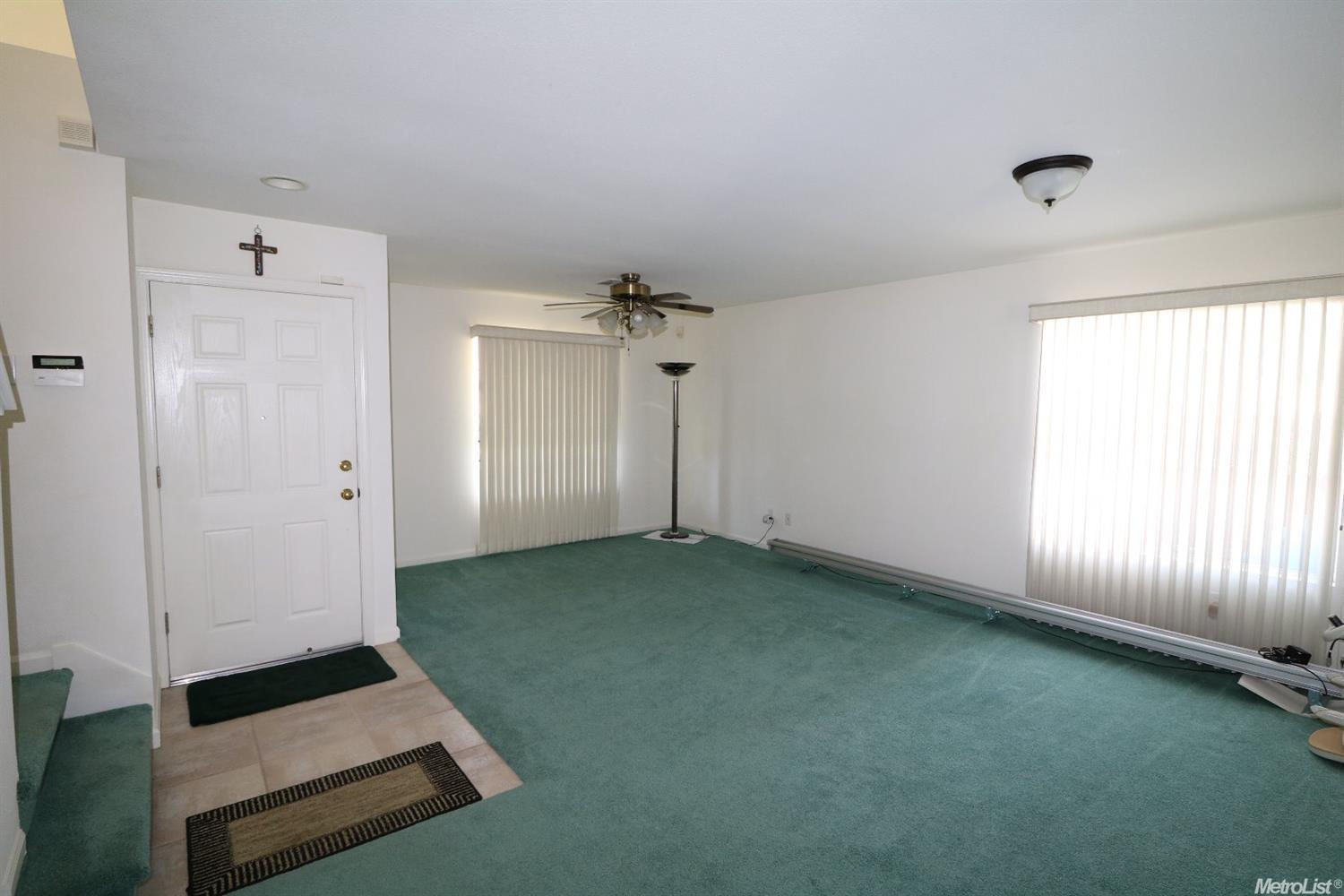 414 Osprey Dr, Patterson, CA 95363 photo 2