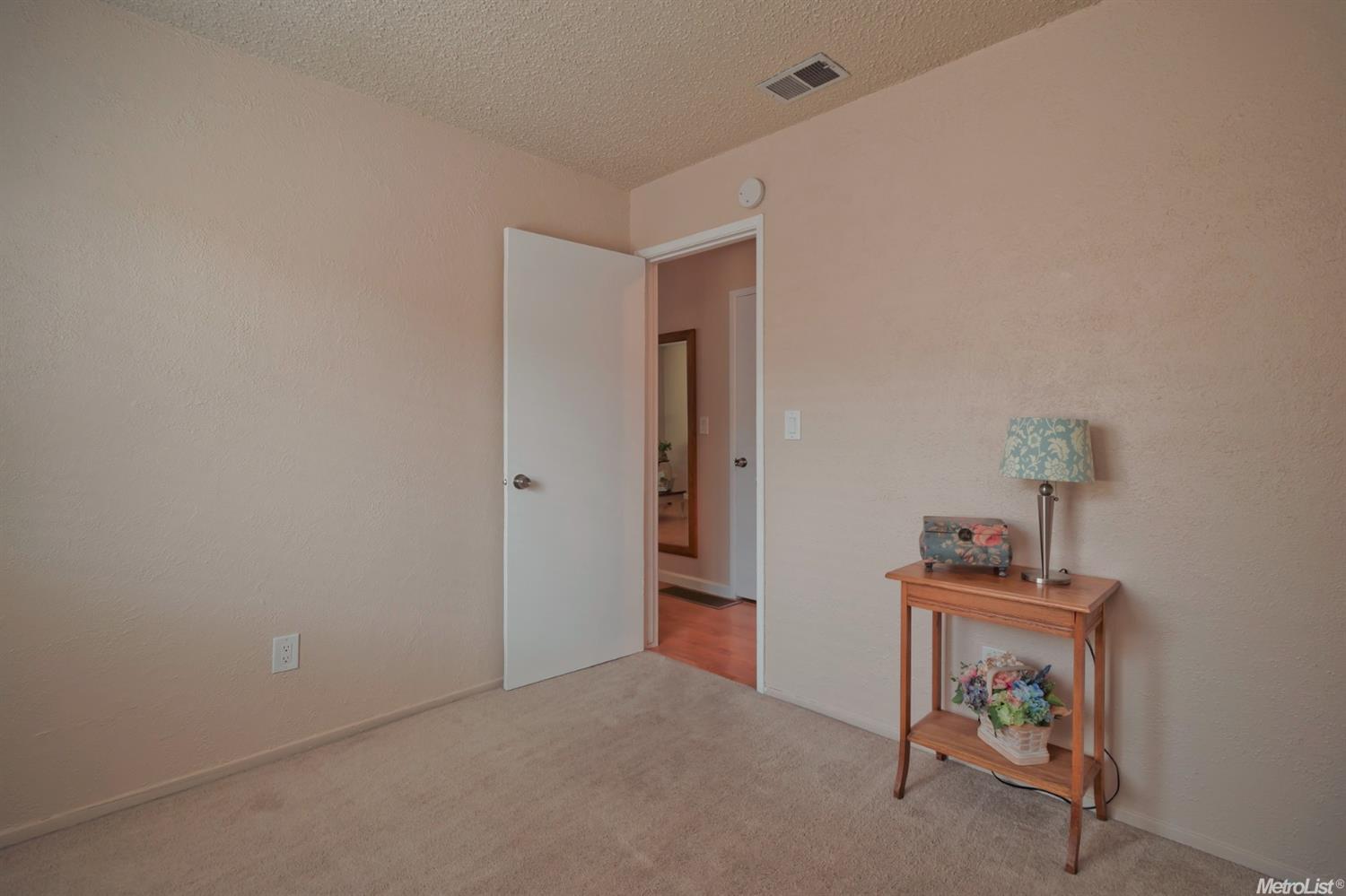 800 Chestnut Ave, Tracy, CA 95376 photo 10