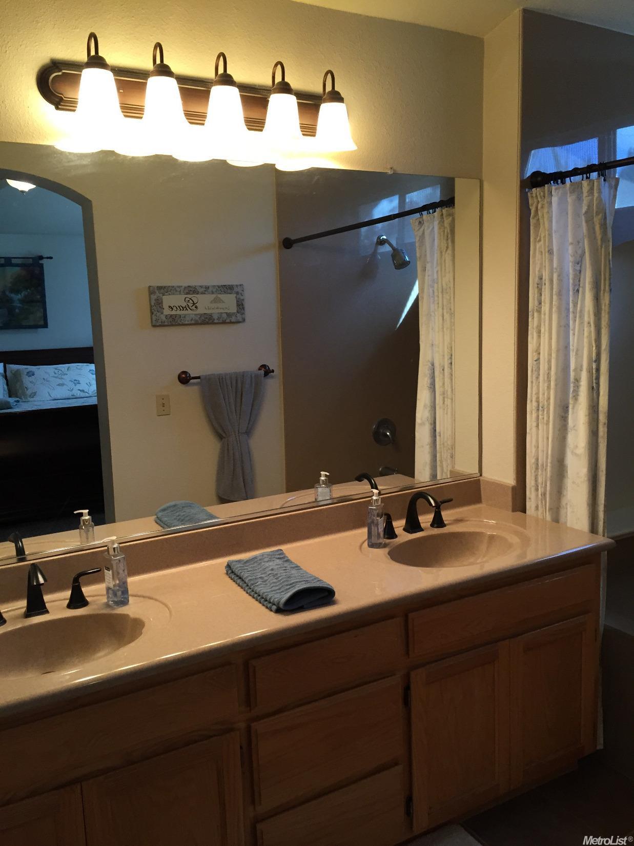 4640 Castle Cary Ln, Salida, CA 95368 photo 12