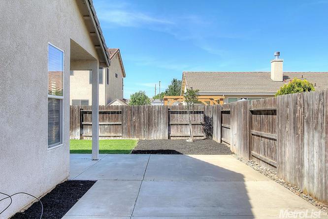 1661 Aletsch Way, Manteca, CA 95337 photo 24