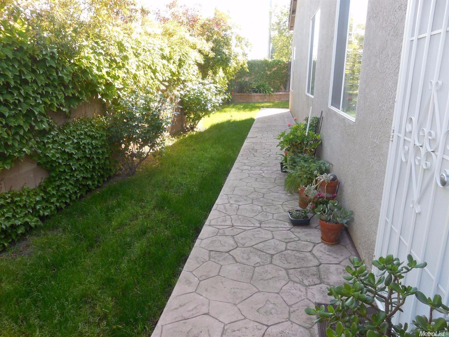 4328 Blake Ct, Modesto, CA 95356 photo 5