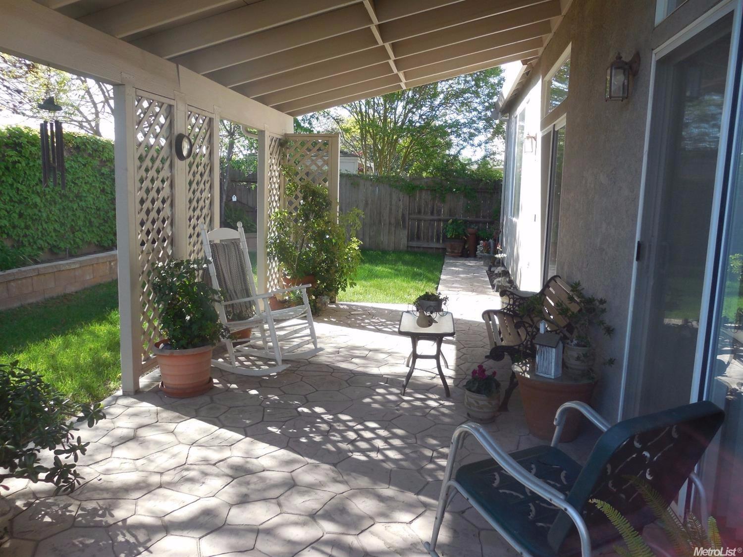 4328 Blake Ct, Modesto, CA 95356 photo 2