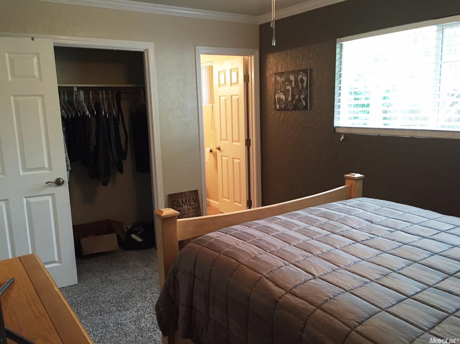 1237 El Vecino Ave, Modesto, CA 95350 photo 7