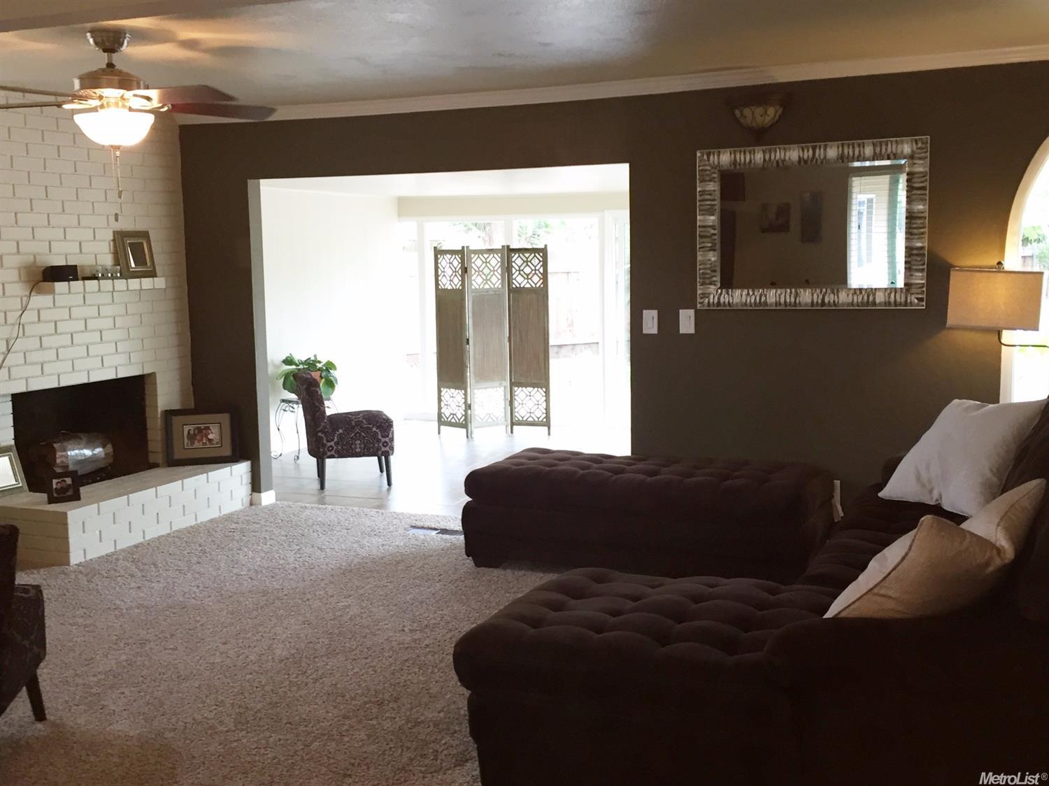 1237 El Vecino Ave, Modesto, CA 95350 photo 2