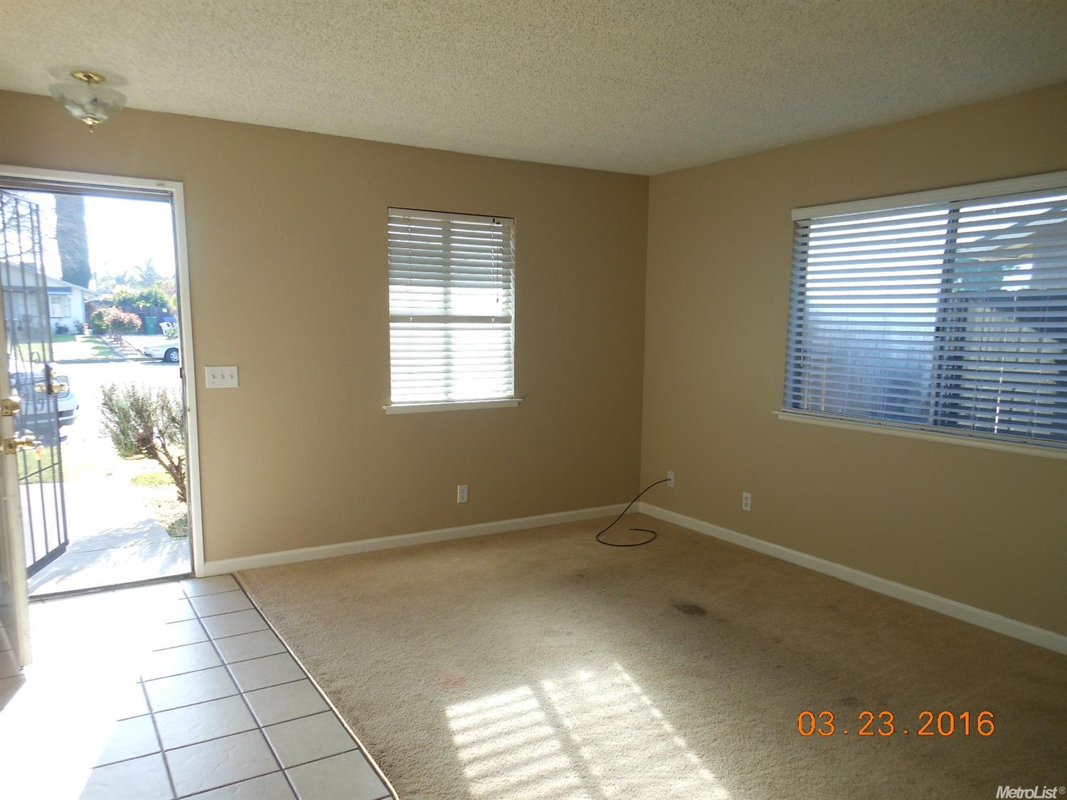 7145 Chablis Ln, Winton, CA 95388 photo 5