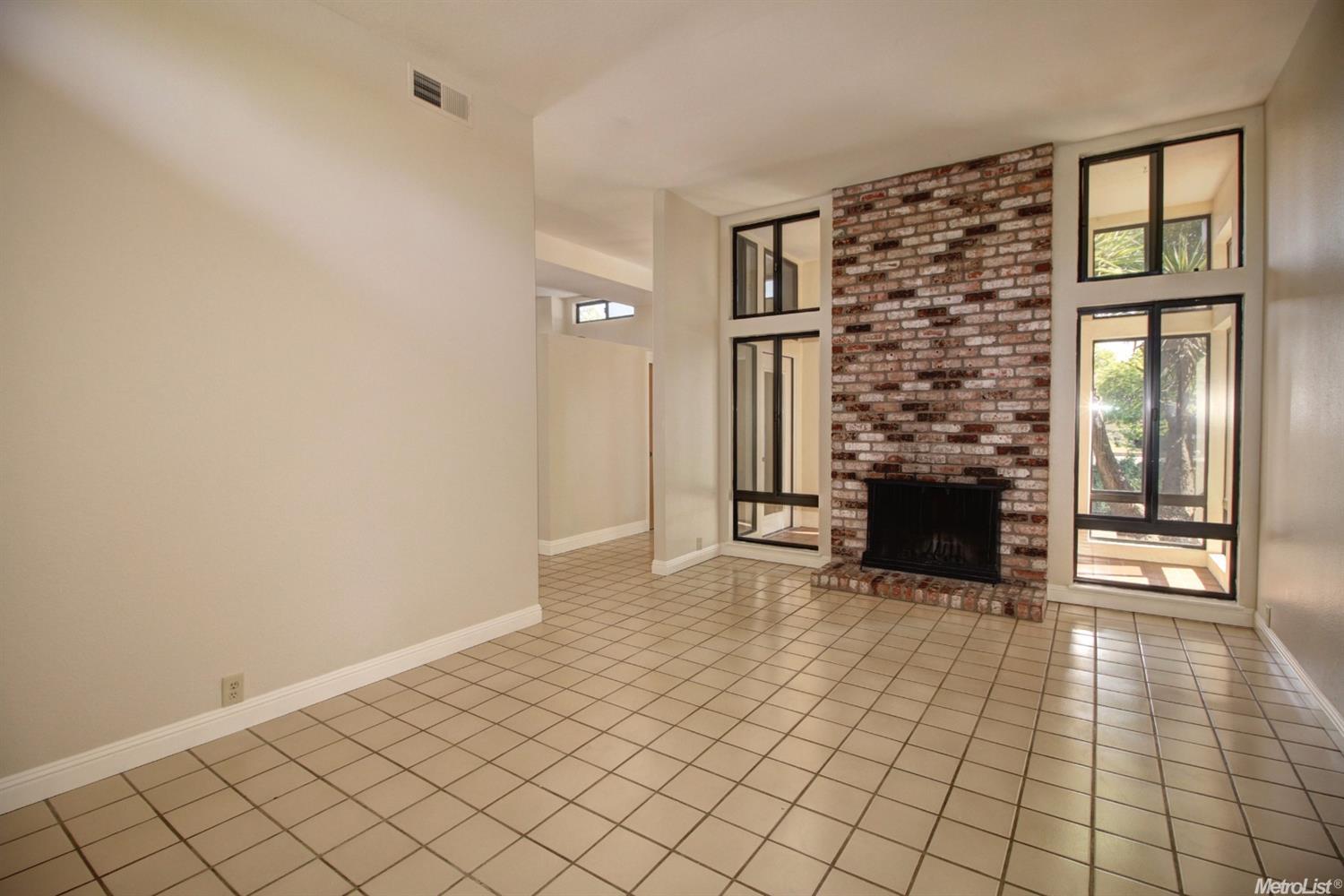 219 Grande Ave, Davis, CA 95616 photo 4