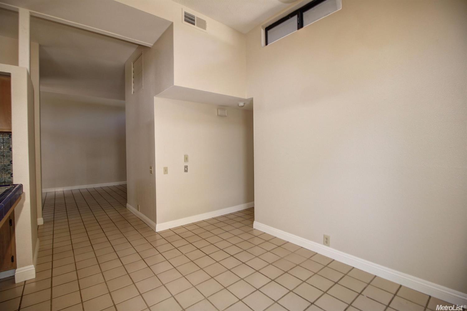 219 Grande Ave, Davis, CA 95616 photo 10