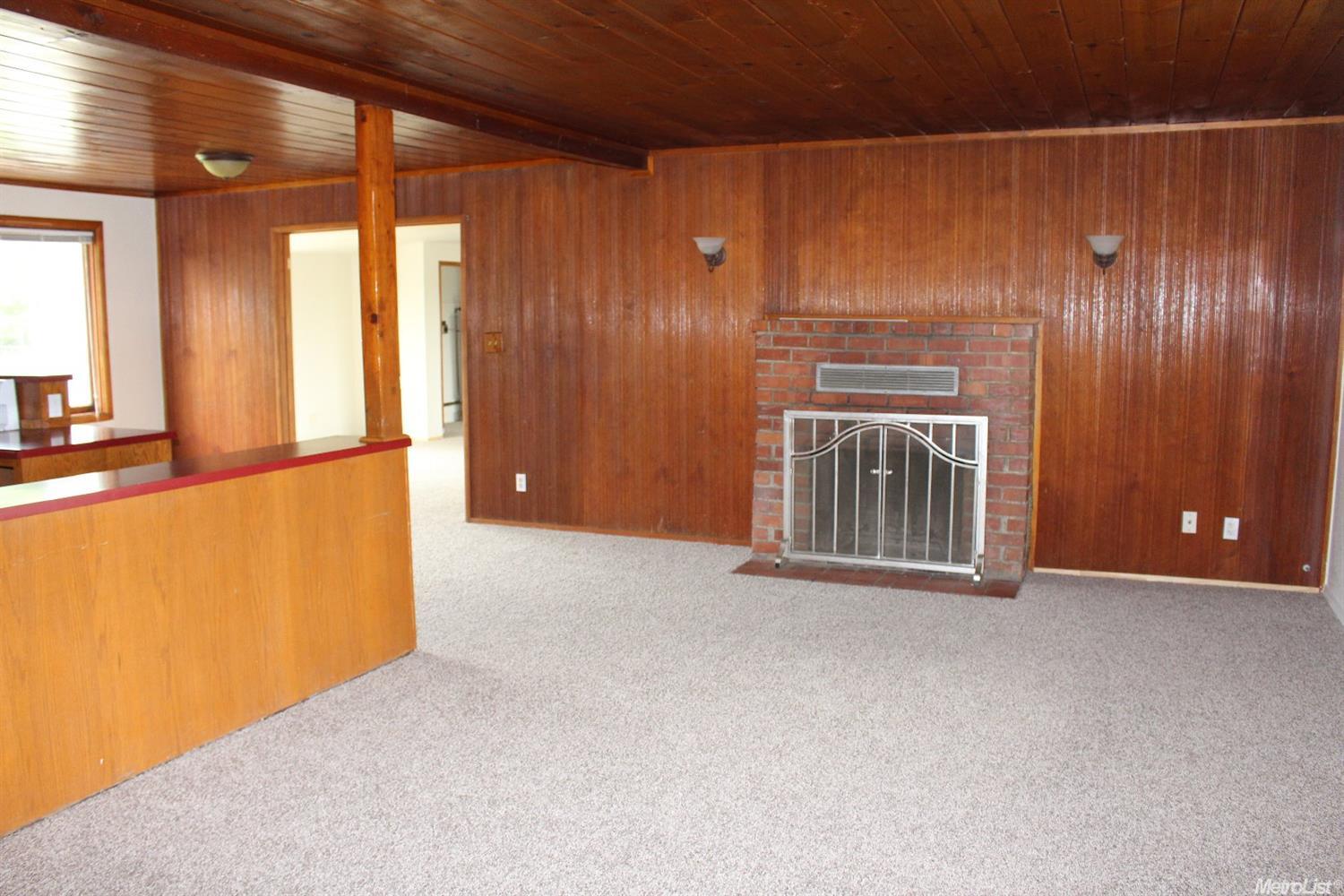 2741 Fabian Rd, Tracy, CA 95377 photo 2