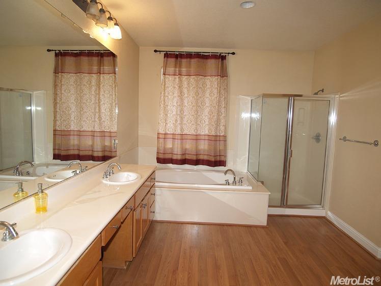 4005 Calais Ct, Modesto, CA 95356 photo 18