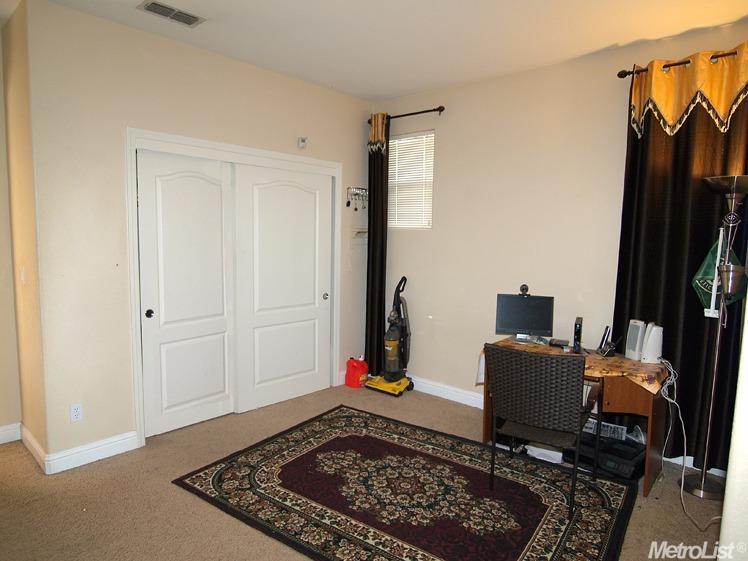 4005 Calais Ct, Modesto, CA 95356 photo 12
