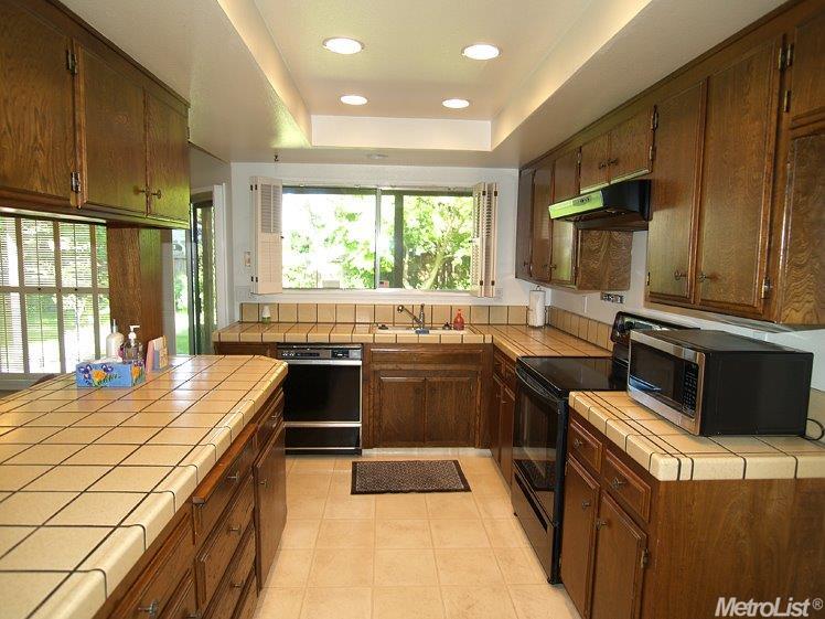 3805 Beyer Park Dr, Modesto, CA 95355 photo 11