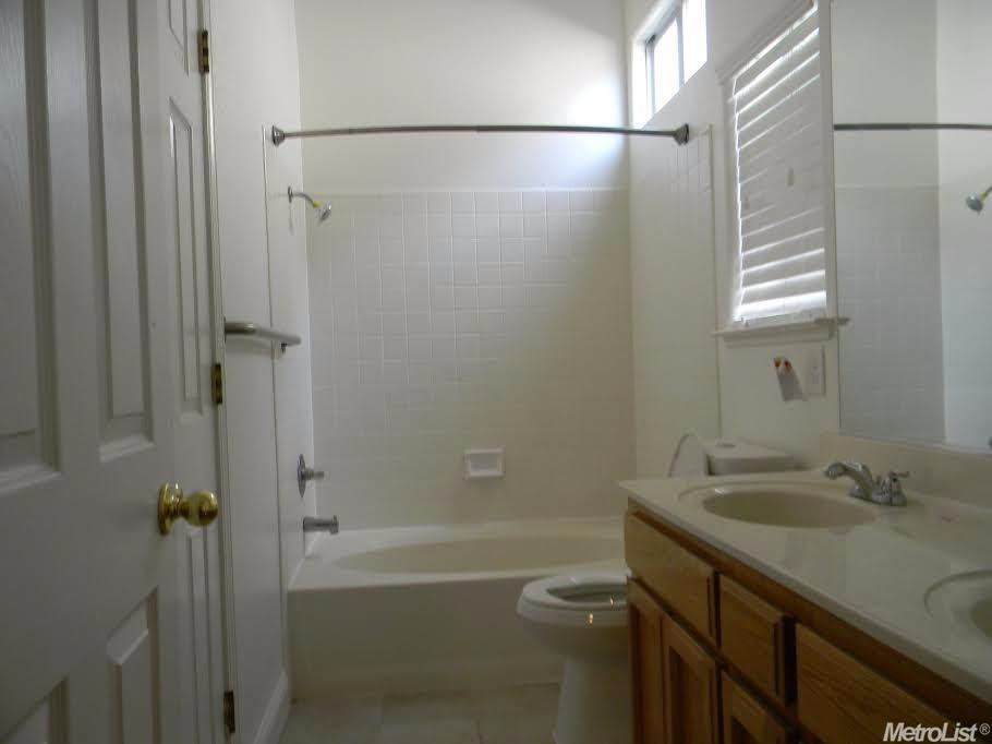 4404 Whisper Pl, Turlock, CA 95382 photo 16