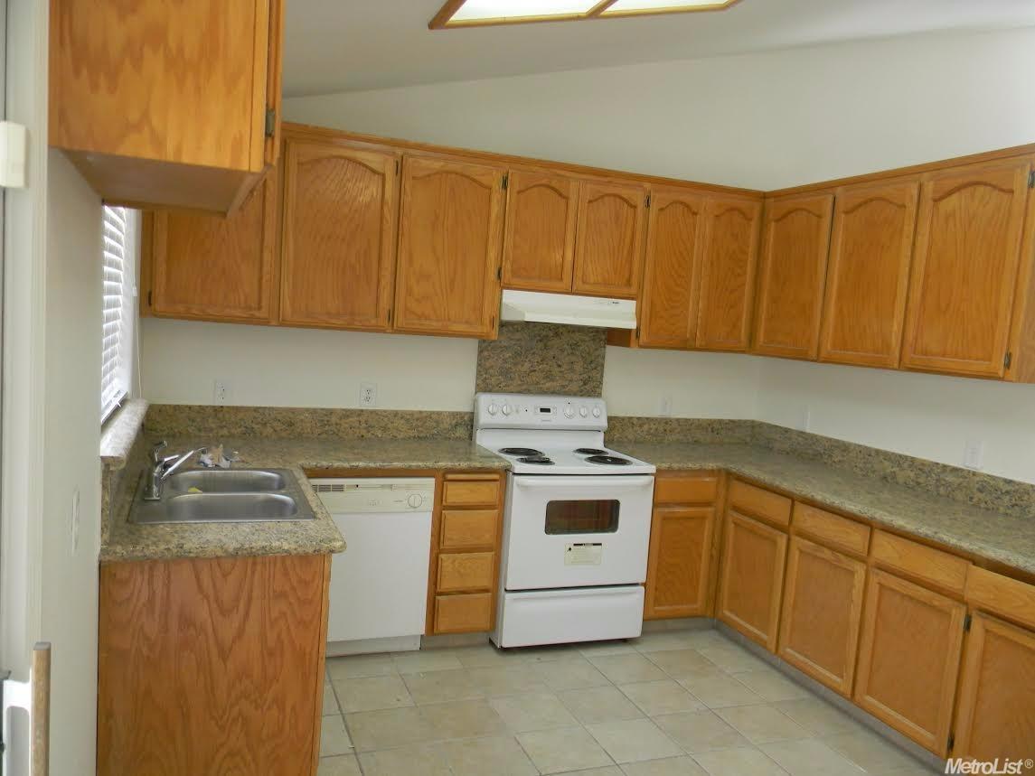 4404 Whisper Pl, Turlock, CA 95382 photo 7
