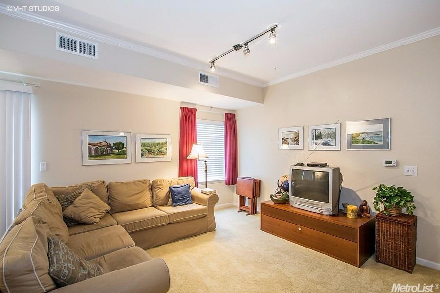 1818 Moore Blvd #148, Davis, CA 95618 photo 2