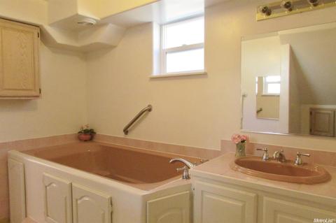 20300 Meyer Rd, Grass Valley, CA 95945 photo 14