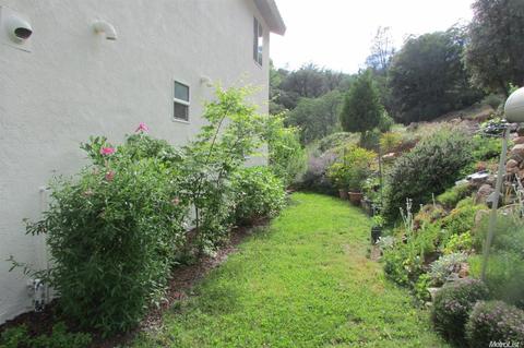 20300 Meyer Rd, Grass Valley, CA 95945 photo 19