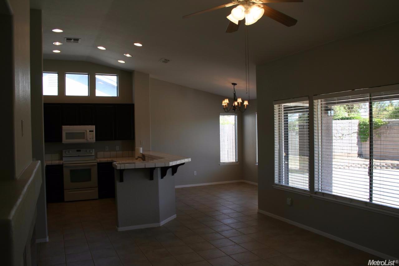 998 Pope Ct, Ripon, CA 95366 photo 22