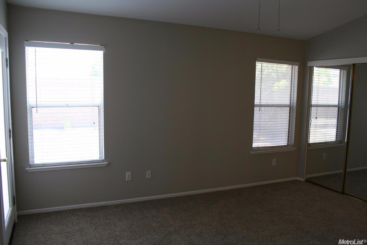 998 Pope Ct, Ripon, CA 95366 photo 11