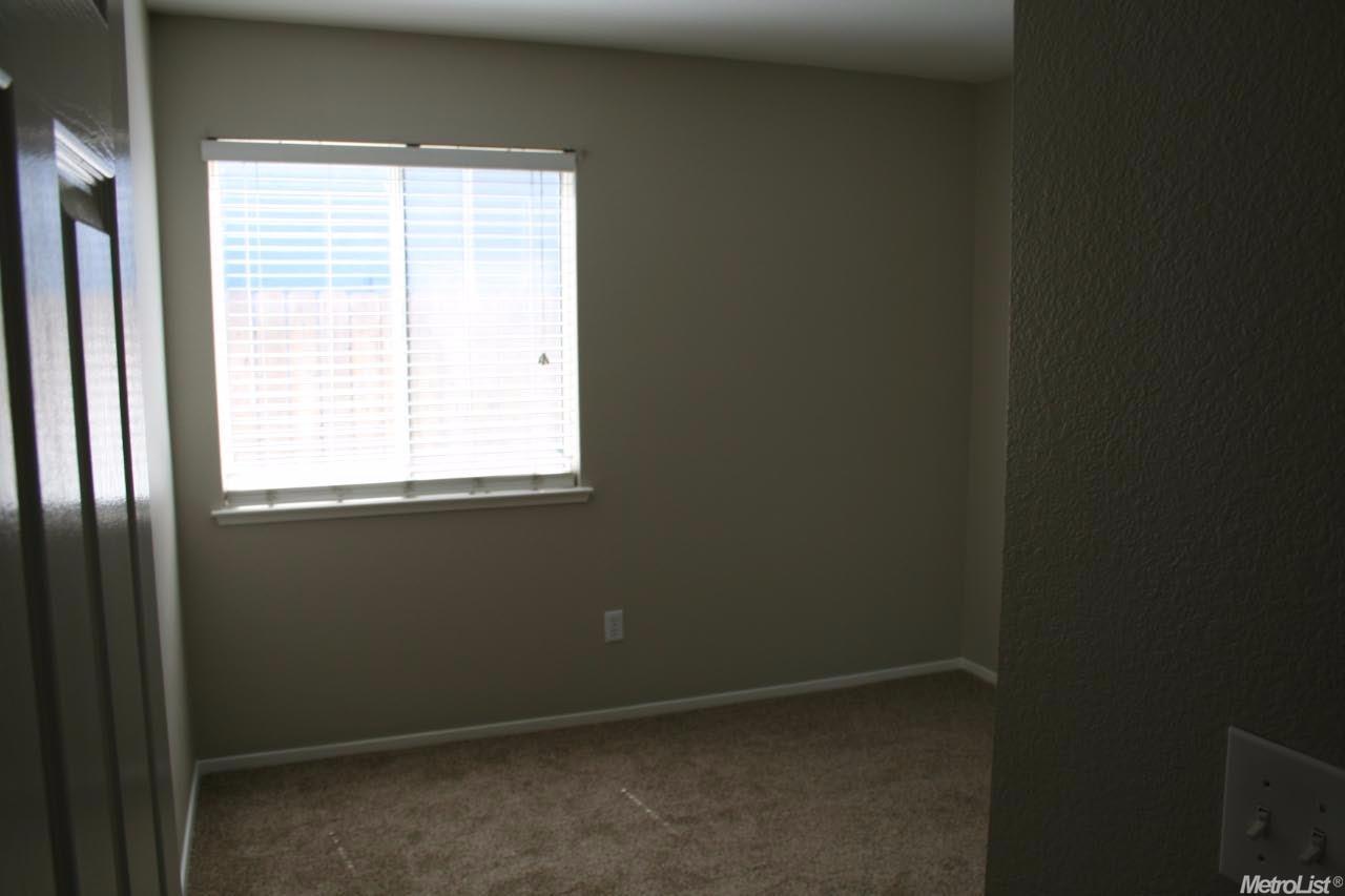 998 Pope Ct, Ripon, CA 95366 photo 15