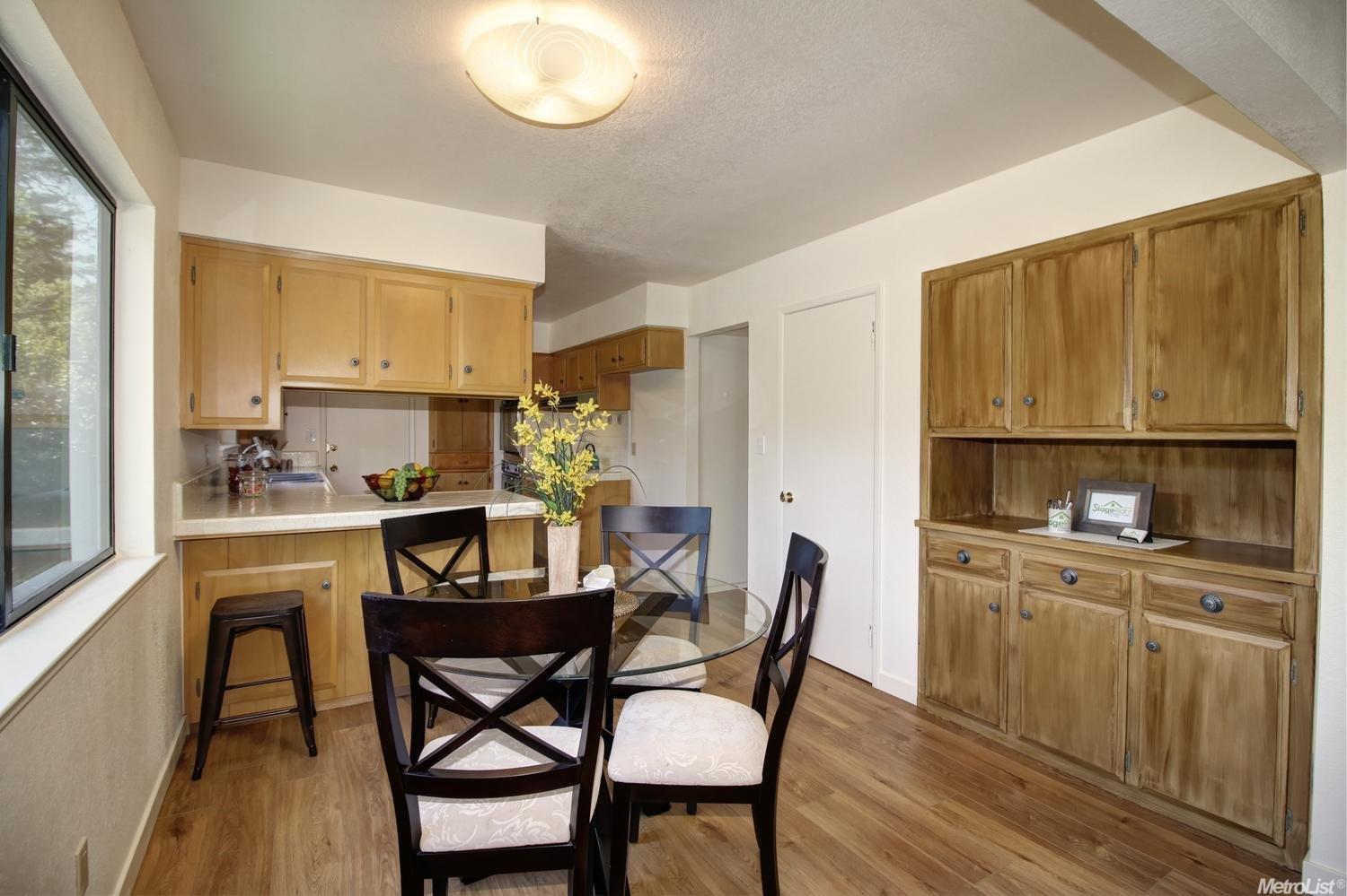 1242 Fordham Dr, Davis, CA 95616 photo 5