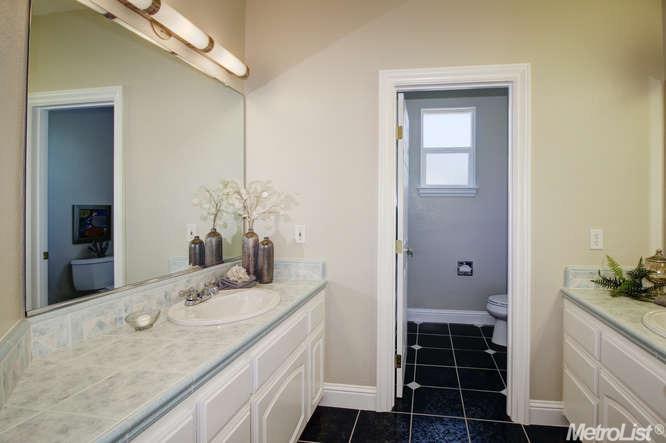 1509 Arena Dr, Davis, CA 95618 photo 16
