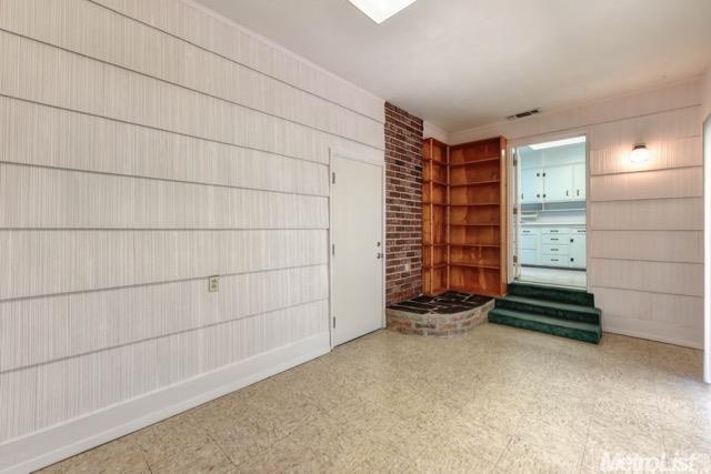 7716 Marindell St, Elverta, CA 95626 photo 16