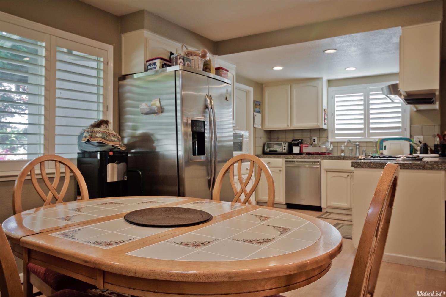 3325 Claremont Ave, Modesto, CA 95350 photo 8