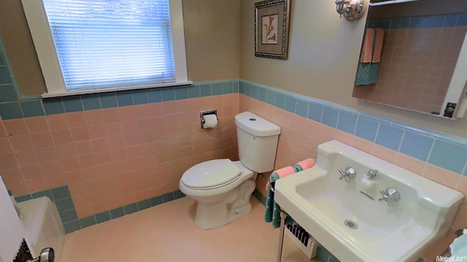 3128 Walnut Ave, Carmichael, CA 95608 photo 13