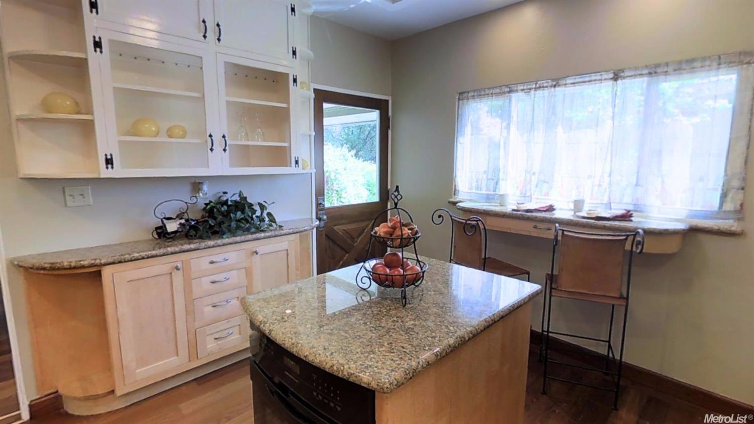 3128 Walnut Ave, Carmichael, CA 95608 photo 4