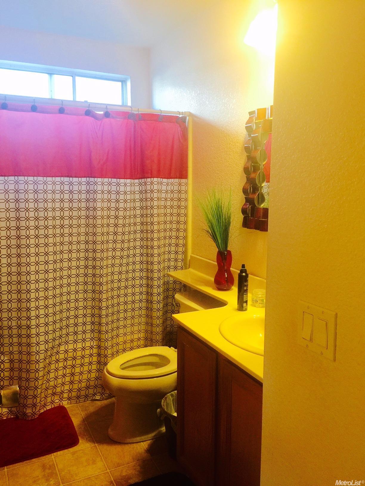 820 Fall River Dr, Modesto, CA 95351 photo 14