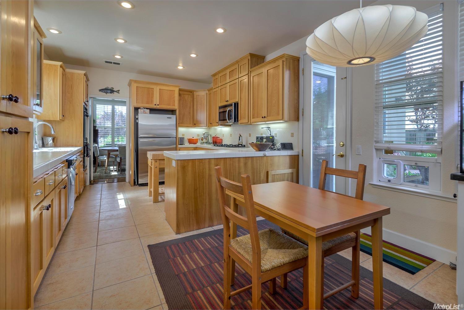 1600 Olympic Dr, Davis, CA 95616 photo 10