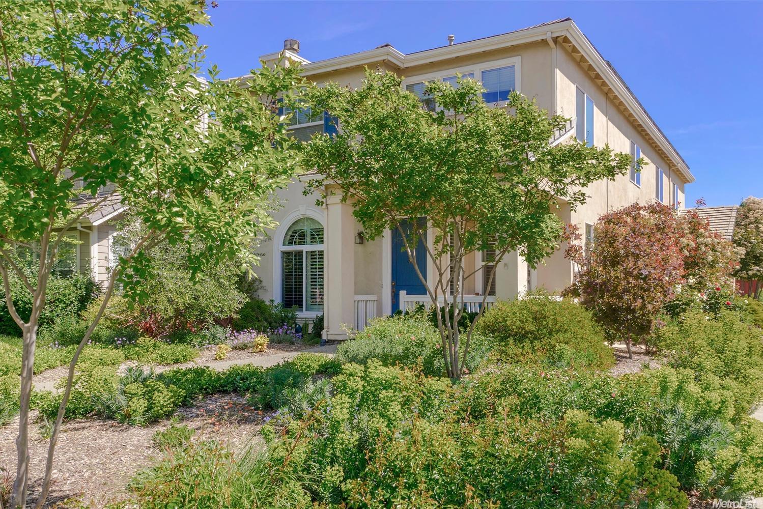 1600 Olympic Dr, Davis, CA 95616 photo 1