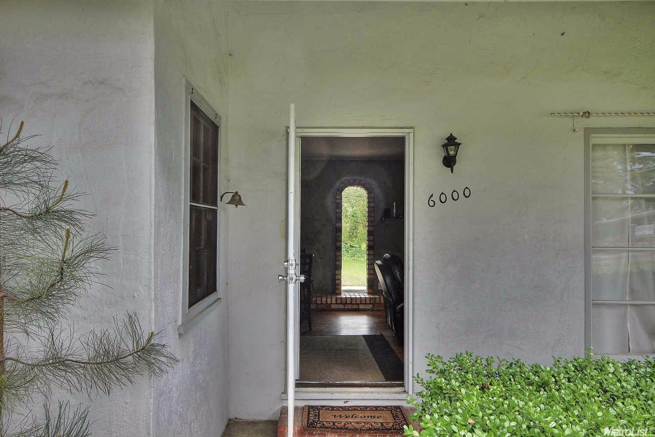 6000 Sutter Ave, Carmichael, CA 95608 photo 3