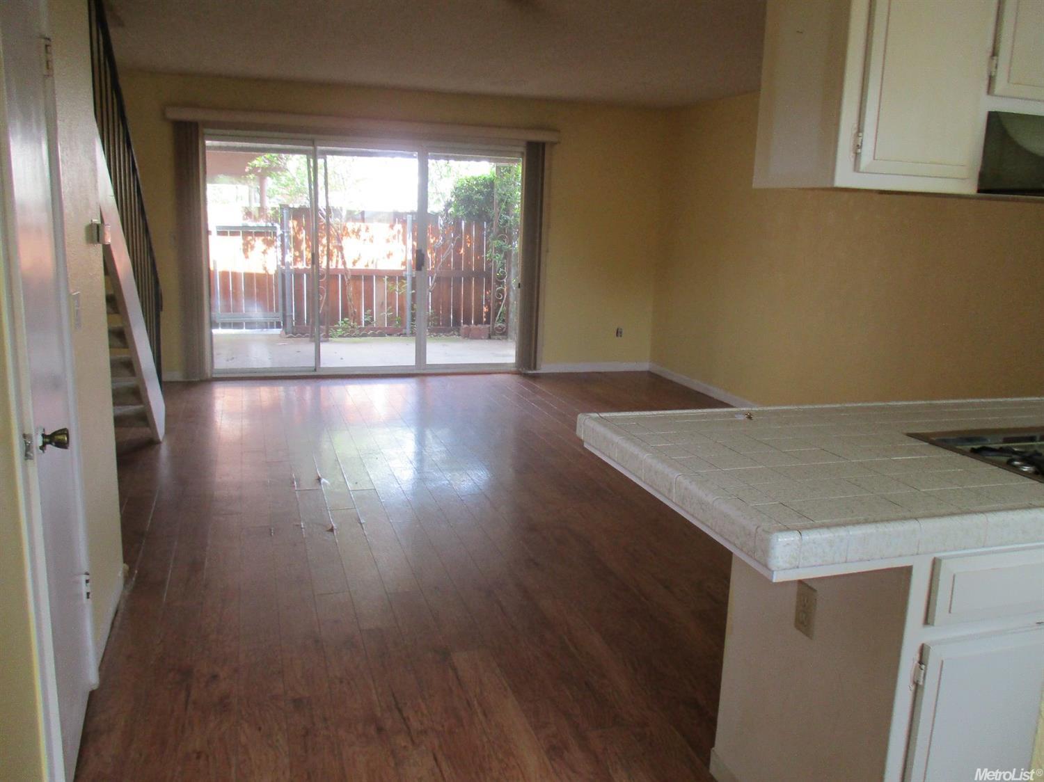 6044 Casa Alegre, Carmichael, CA 95608 photo 2