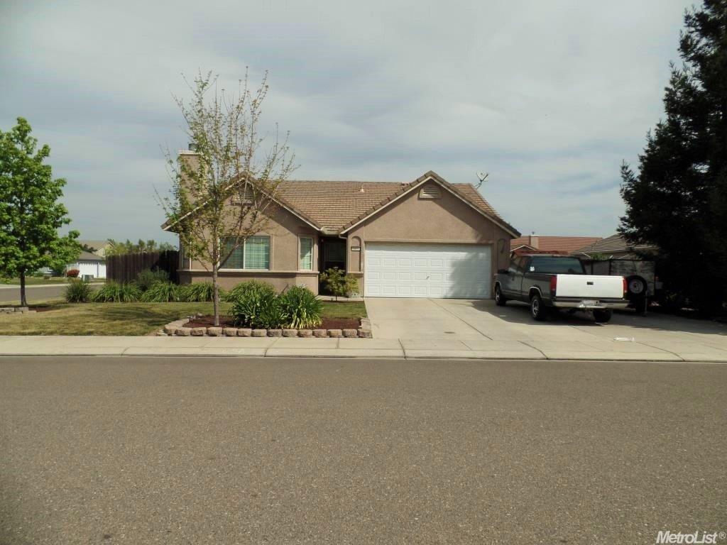 7411 Deforest Ct, Hughson, CA 95326 photo 3