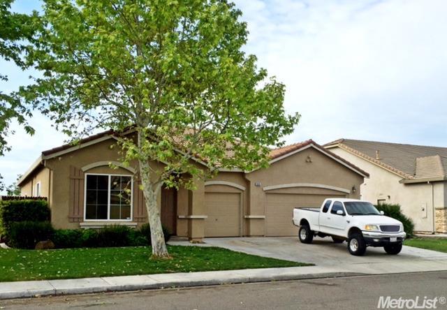 636 Rodeo Grounds Way, Newman, CA 95360 photo 2