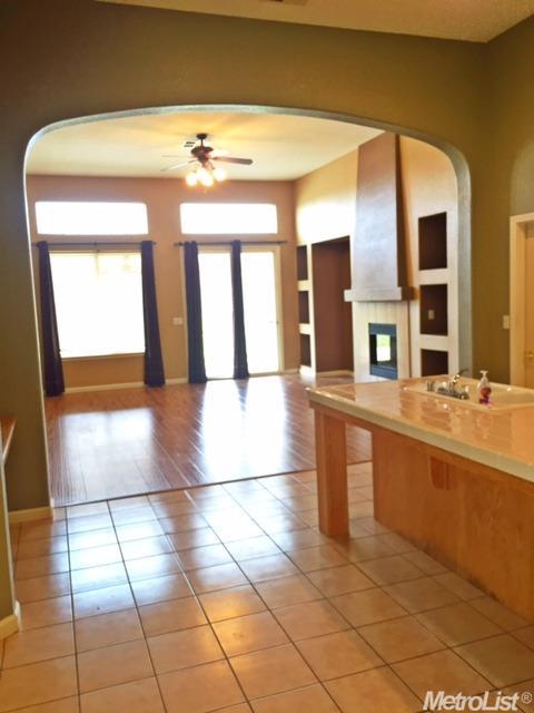 636 Rodeo Grounds Way, Newman, CA 95360 photo 6