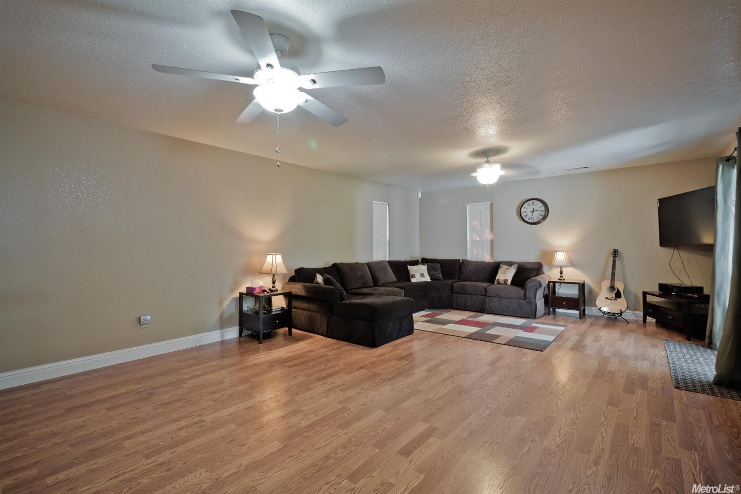 2809 Newhall Ct, Modesto, CA 95350 photo 7