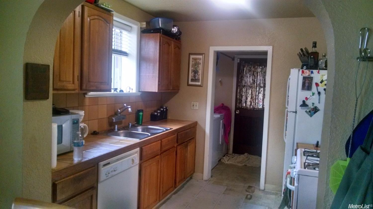 316 Center St, Modesto, CA 95351 photo 24