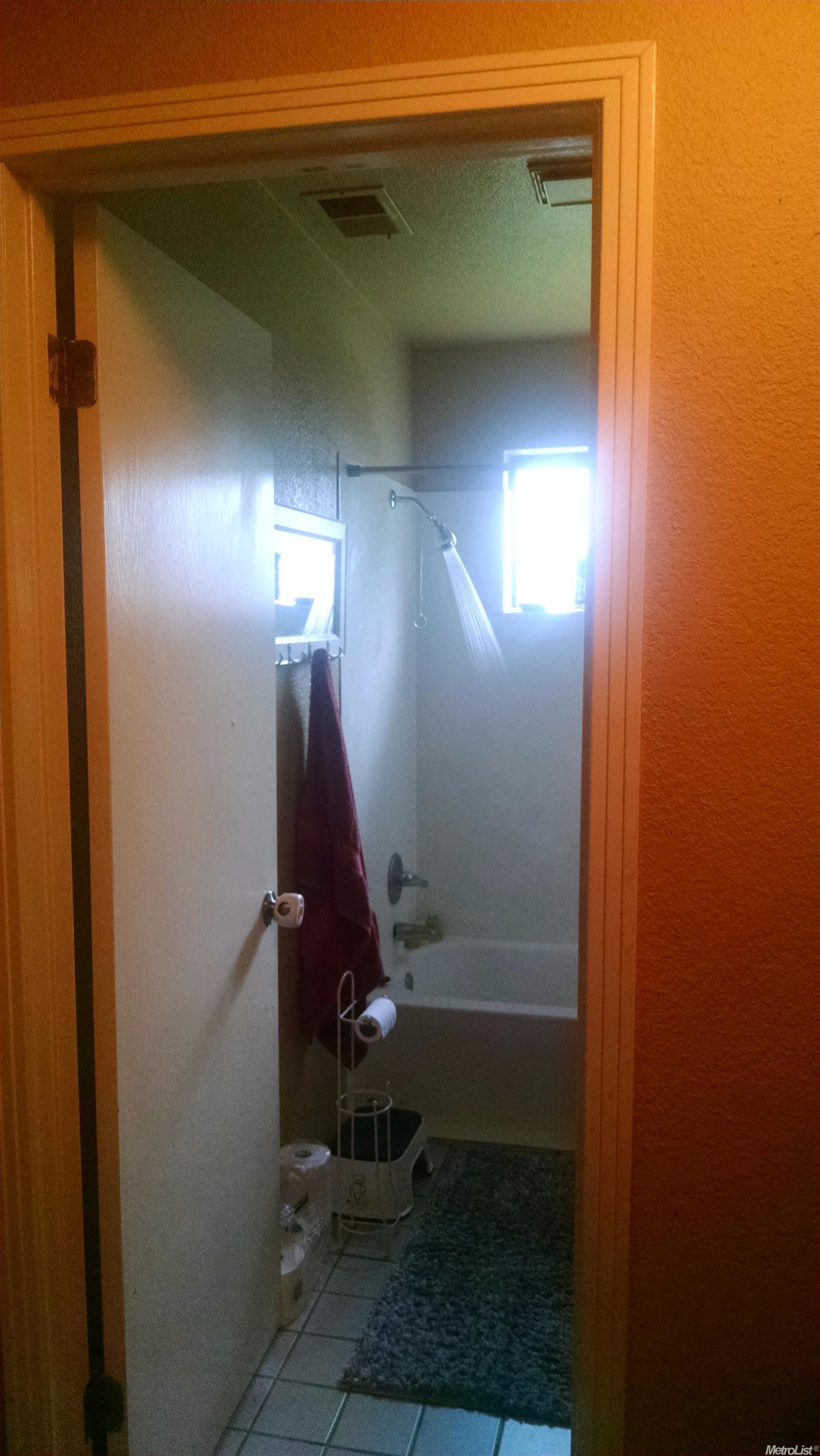 316 Center St, Modesto, CA 95351 photo 21