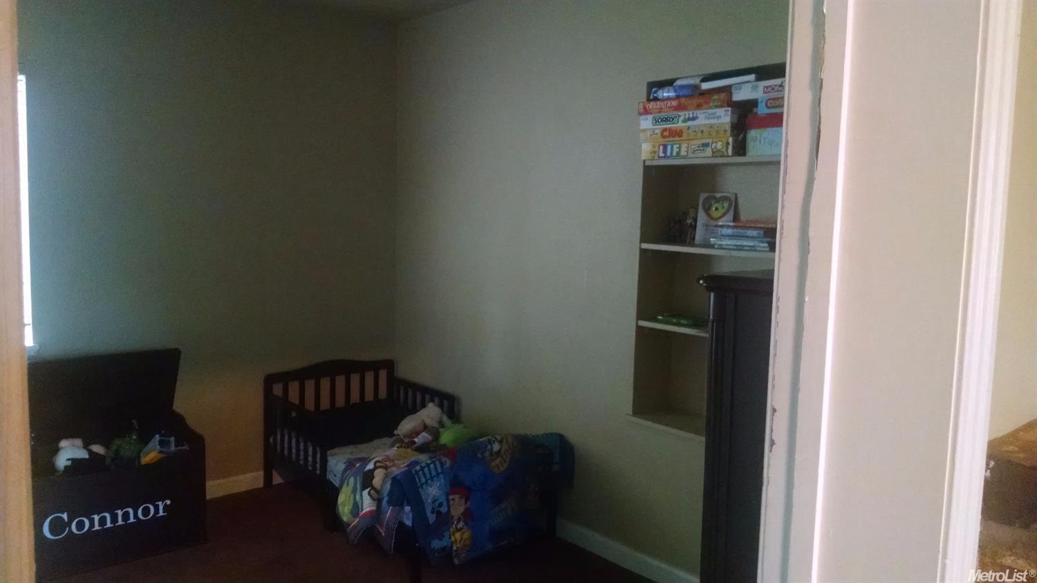 316 Center St, Modesto, CA 95351 photo 9