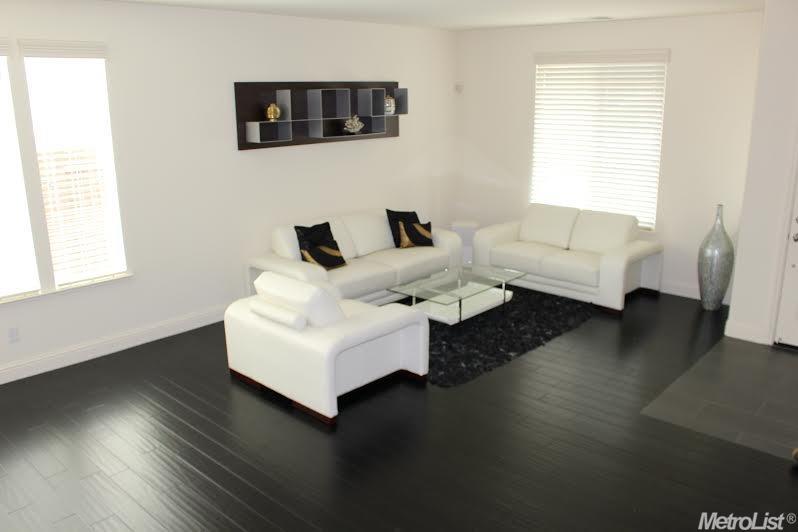 614 Grafton St, Manteca, CA 95337 photo 2
