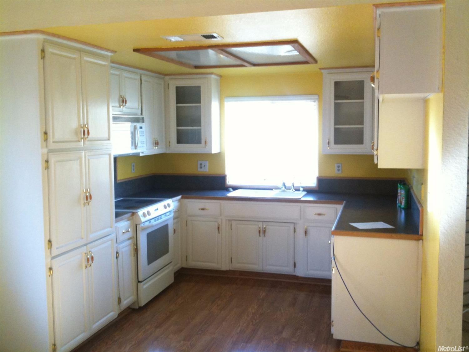 3409 Alisa Ct, Modesto, CA 95356 photo 2