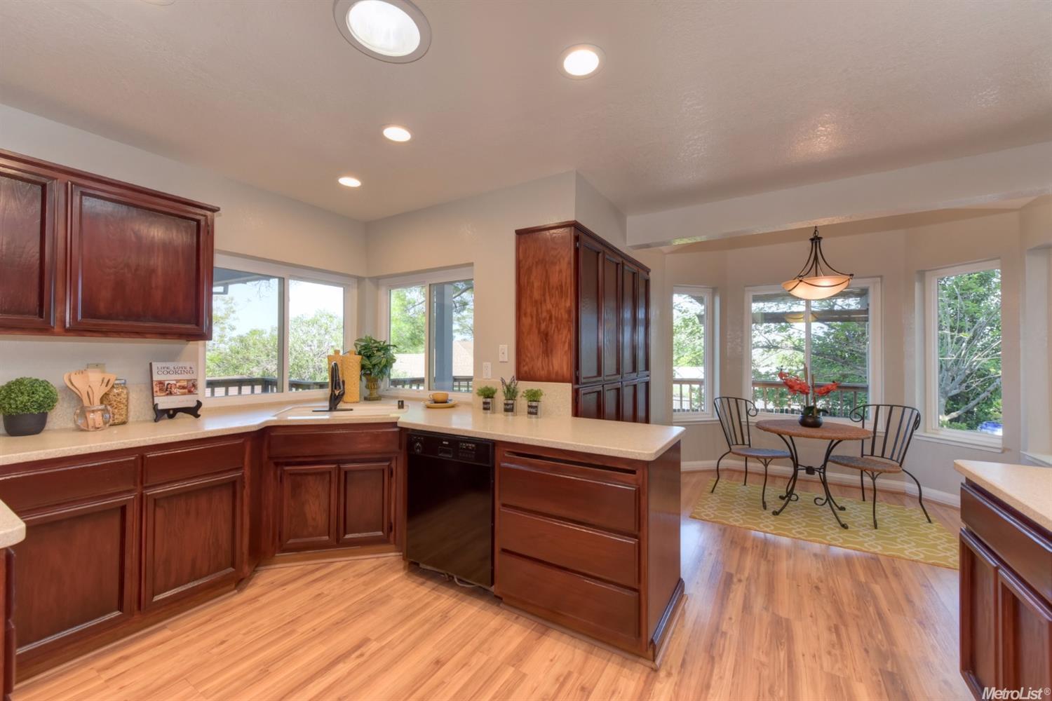 103 Echo Ct, Folsom, CA 95630 photo 7