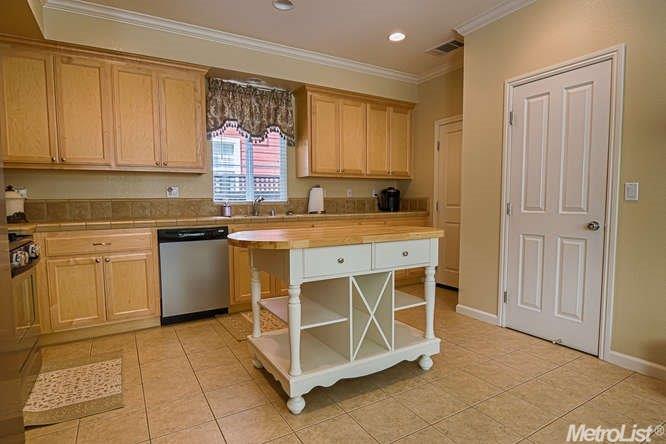 616 Park Haven Dr, Tracy, CA 95377 photo 5