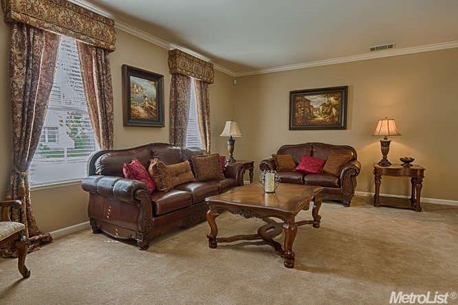 616 Park Haven Dr, Tracy, CA 95377 photo 2